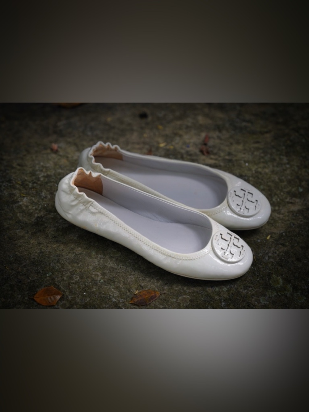 Tory Burch Minnie Travel Ballet Flats - Off-White/Gardenia - Size 8